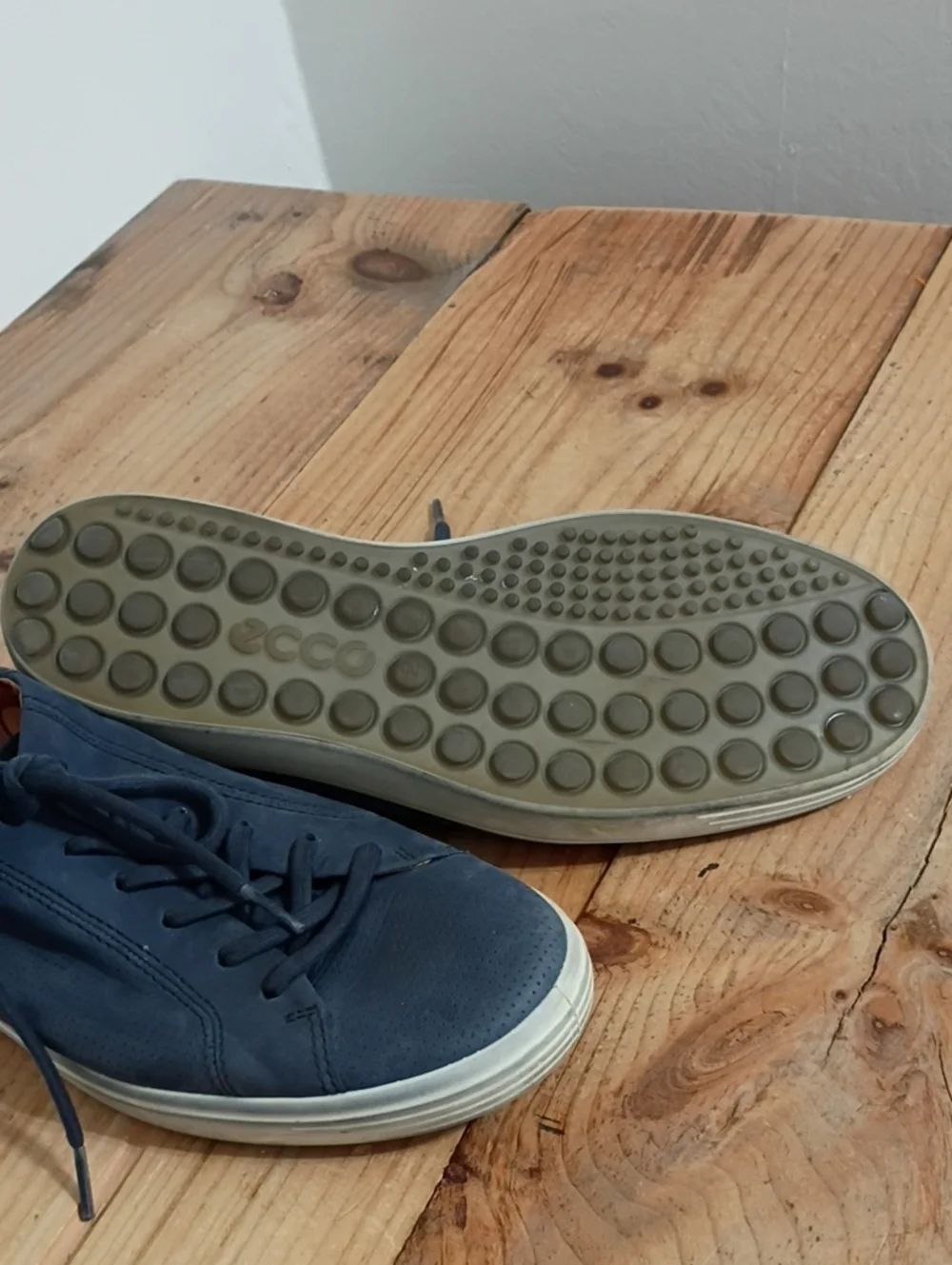 ECCO Men's Blue Suede Sneaker Size 44 US Size 10-10.5